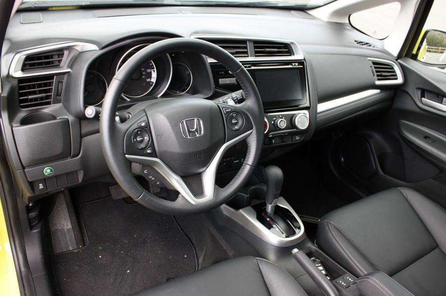  Honda Fit 2014 года  (US) (фото 3 из 68)